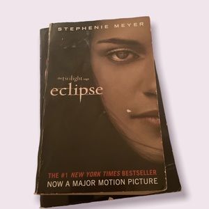 Twilight saga eclipse original book
